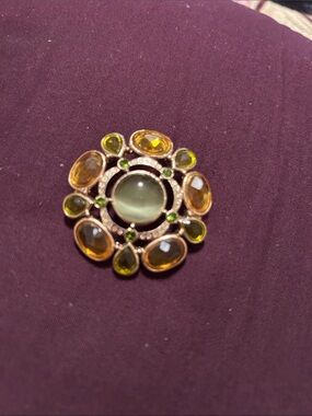 Vintage-Inspired Green and Amber Gemstone Brooch